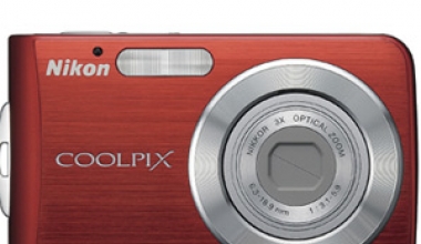 Noile aparate foto compacte Nikon din seria COOLPIX