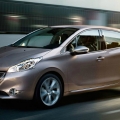 Peugeot 208 - Foto 4 din 15