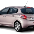 Peugeot 208 - Foto 5 din 15