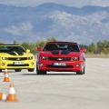 Chevrolet Camaro - Foto 13 din 32