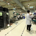 Cum se produc componente pentru echipamente medicale la Flextronics Timisoara - Foto 5 din 8