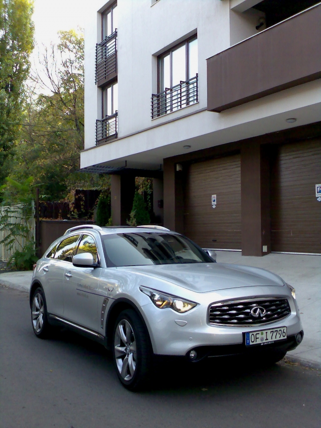 Test Drive Wall-Street: Infiniti FX50 S - Foto 1 din 30