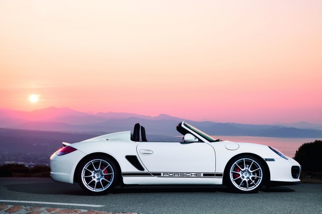 Decapotabila Porsche Boxster Spyder poate fi comandata in Romania - Foto 5 din 5