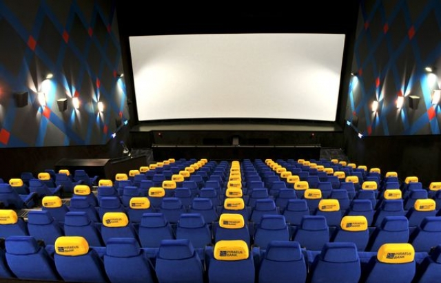 Cum arata cel mai mare complex de cinematografe din tara - Foto 6 din 14