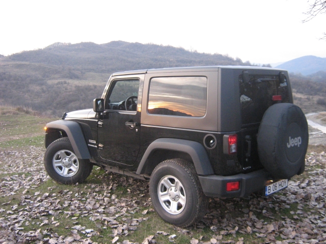 Test Drive Wall-Street: Jeep Wrangler - Foto 7 din 30