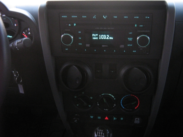 Test Drive Wall-Street: Jeep Wrangler - Foto 28 din 30
