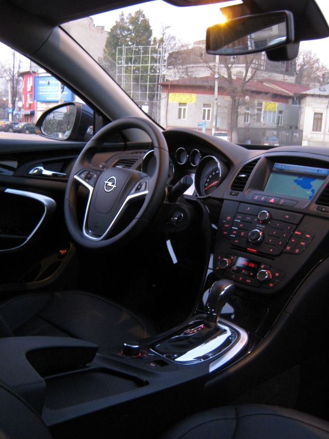Test Drive Wall-Street: Opel Insignia Sports Tourer - Foto 24 din 28