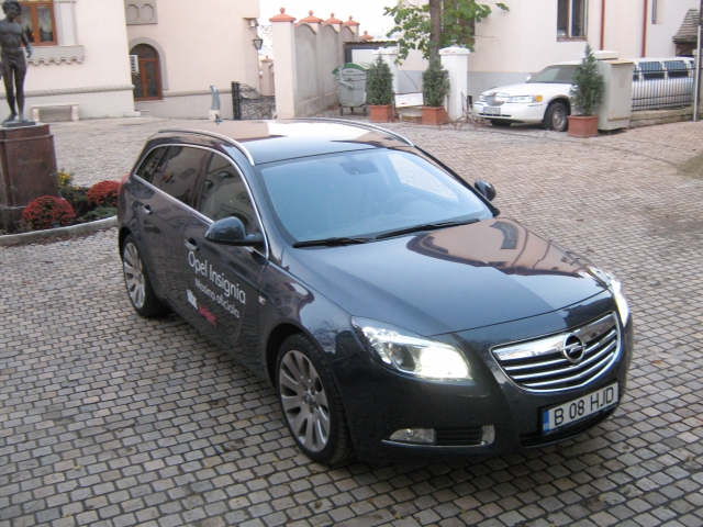 Test Drive Wall-Street: Opel Insignia Sports Tourer - Foto 2 din 28