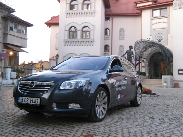 Test Drive Wall-Street: Opel Insignia Sports Tourer - Foto 6 din 28