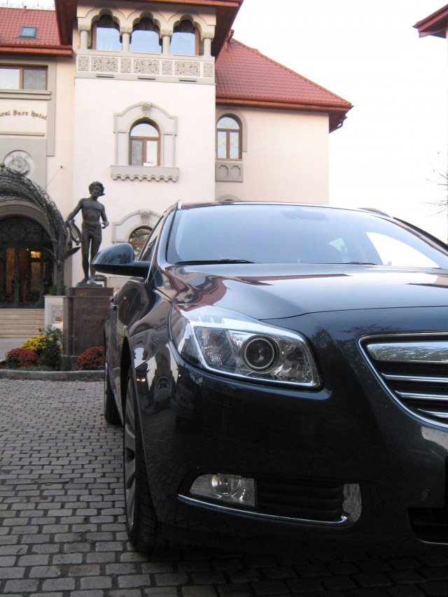 Test Drive Wall-Street: Opel Insignia Sports Tourer - Foto 9 din 28