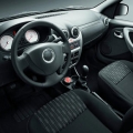 Dacia Sandero FC St. Pauli - Foto 2 din 3