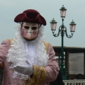 Italia, in straie de sarbatoare: Vezi cum arata Carnavalul de la Venetia in 2010 - Foto 7 din 36