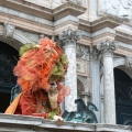 Italia, in straie de sarbatoare: Vezi cum arata Carnavalul de la Venetia in 2010 - Foto 13 din 36