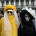 Italia, in straie de sarbatoare: Vezi cum arata Carnavalul de la Venetia in 2010 - Foto 25 din 36
