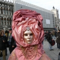 Italia, in straie de sarbatoare: Vezi cum arata Carnavalul de la Venetia in 2010 - Foto 31 din 36
