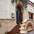Cum vrea un restaurant nascut pe vreme de criza sa ia clienti de la Caru� cu Bere sau Taverna Sarbul - Foto 1 din 13