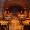 Cum vrea un restaurant nascut pe vreme de criza sa ia clienti de la Caru� cu Bere sau Taverna Sarbul - Foto 8 din 13