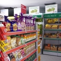 Mici, dar multe: Patriciu vrea sa rastoarne granzii din retail cu 3.000 de bacanii Mic.Ro - Foto 2 din 12