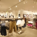 Primele fotografii din magazinele H&M din Romania - Foto 4 din 15