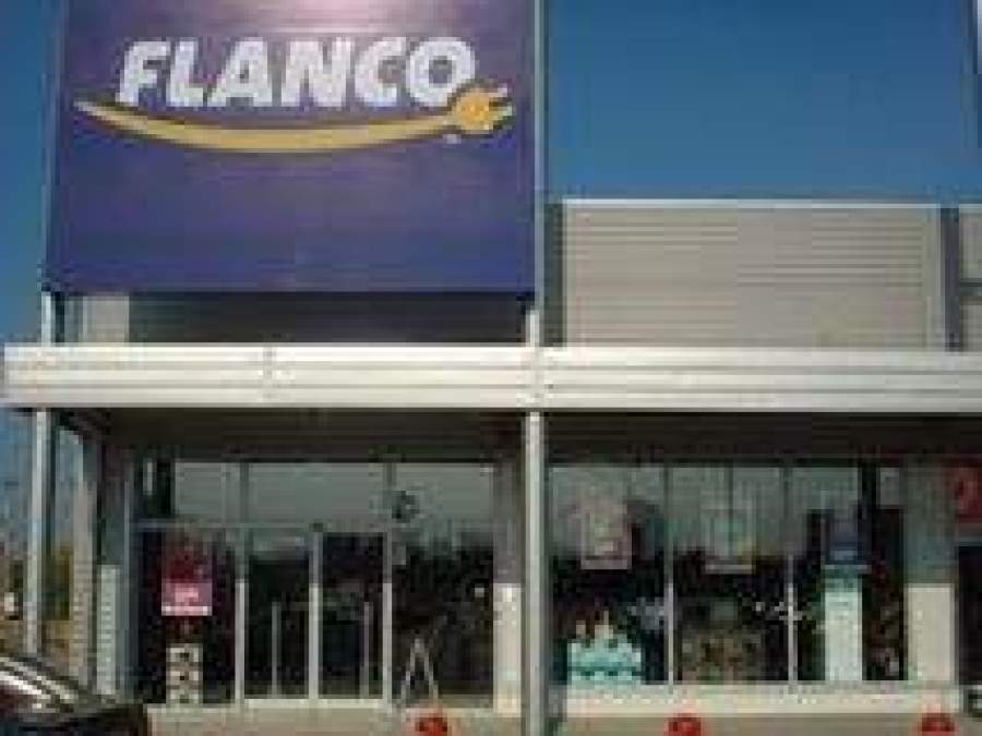 Flanco Investeste 1 1 Mil Euro Pentru A Deschide Doua Magazine