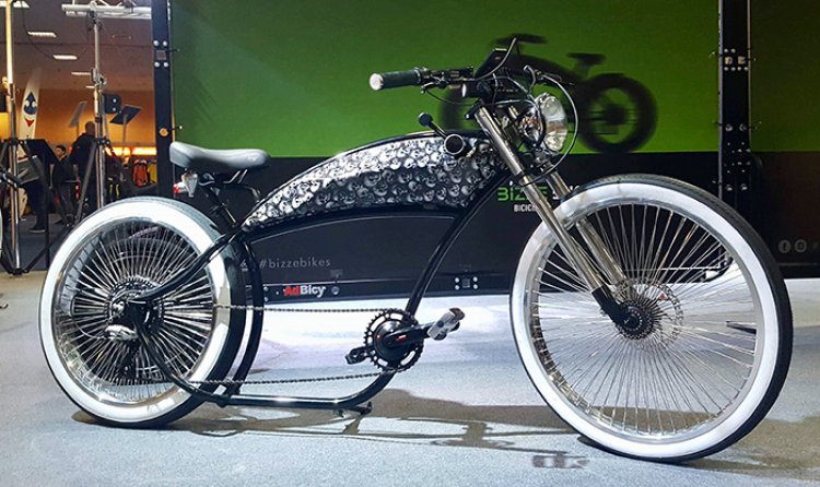 BizzeBikes prezinta, in premiera, la Salonul Bicicletei din Bucuresti, prima bicicleta electrica romaneasca de tip „chopper„