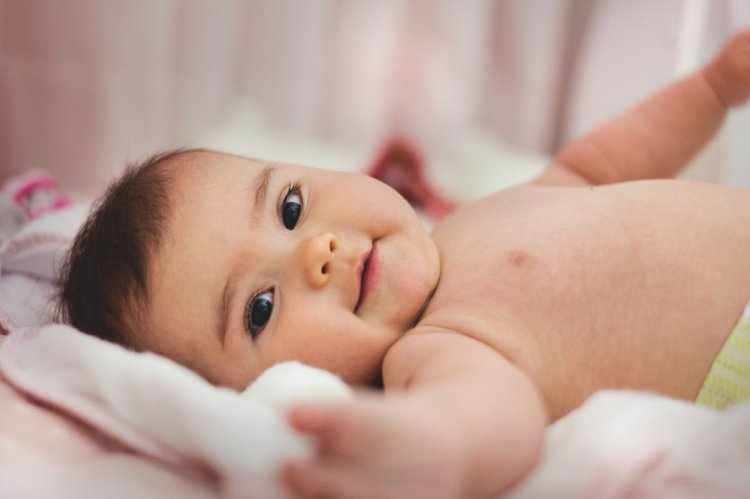 7 întrebări pentru prima vizită a bebelușului la pediatru