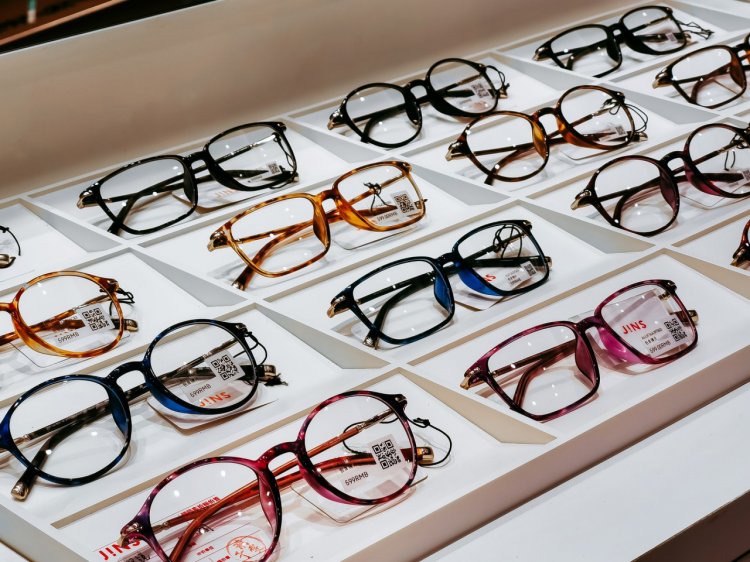7 modele de rame de ochelari care sunt în tendințe