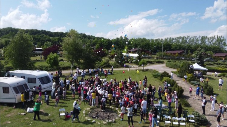 De 1 iunie, peste 400 de copii de toate vârstele au participat la Festivalul de joacă organizat de Asociația EduMax