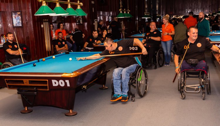 Biliard în scaun rulant: ultimele zile de înscrieri la cea mai mare competiție indoor pentru sportivii cu dizabilități!